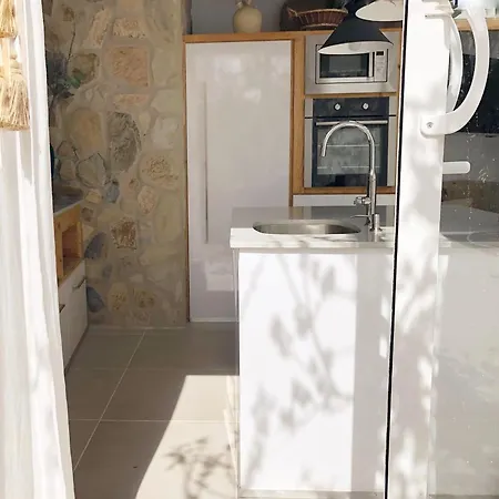 Casita Blanca Cerca De Timanfaya